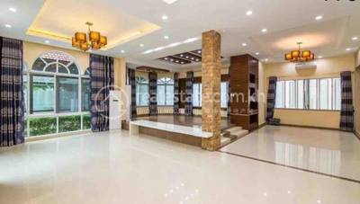 Tonle Bassac, Chamkarmon, พนมเปญ