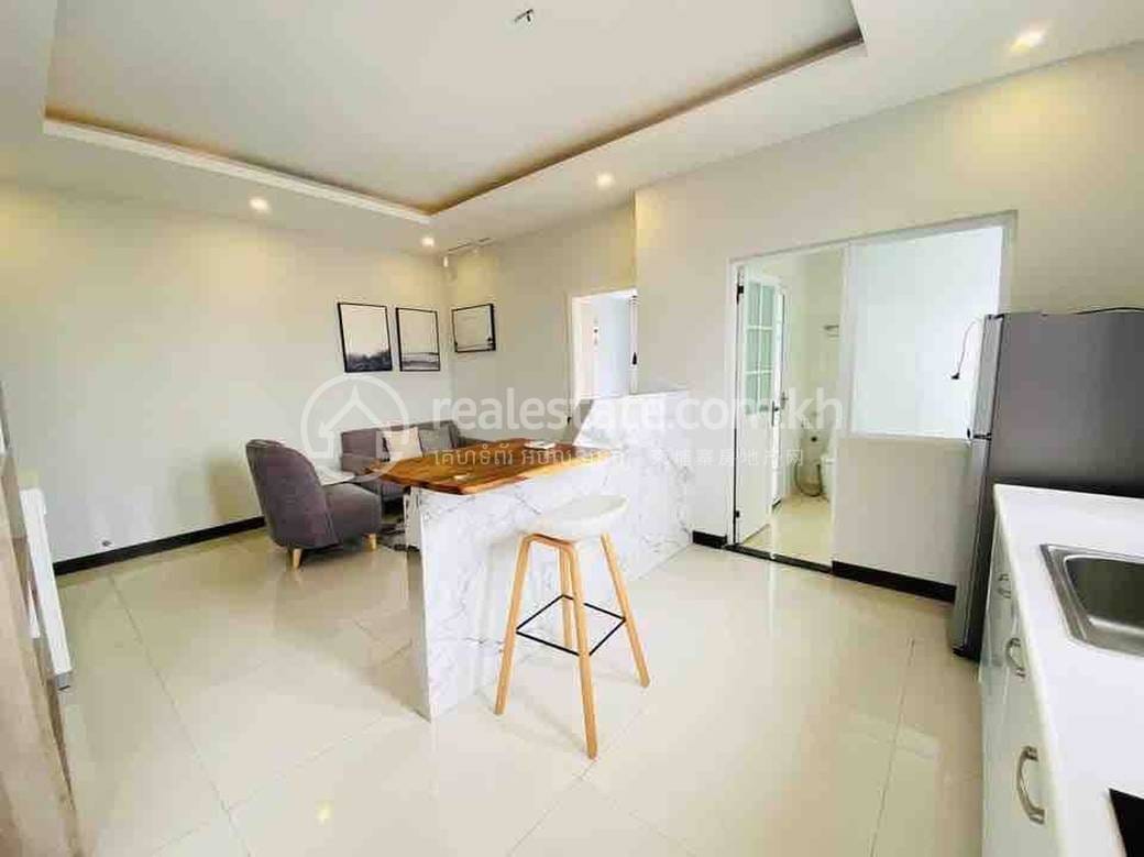Apartment For Rent with 1 Parking Space