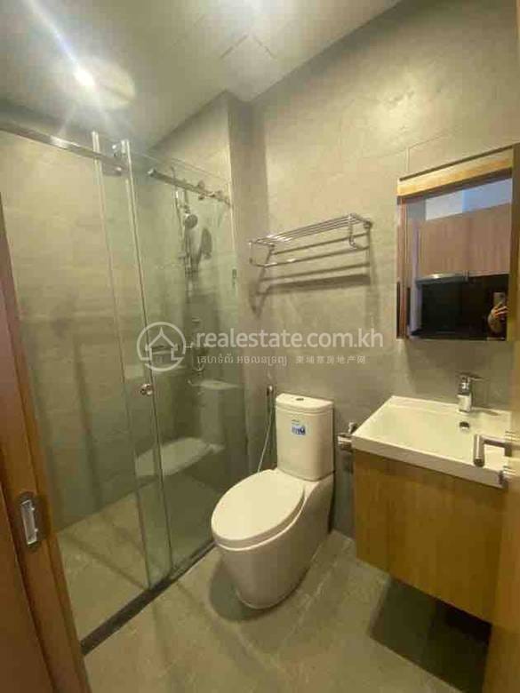 Chamkarmon Condo For Rent in Chamkarmon
