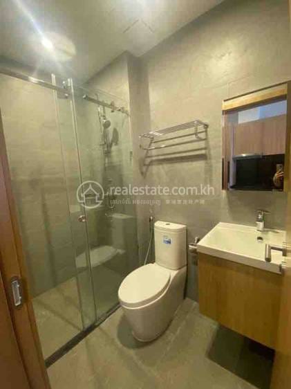 Chamkarmon Condo For Rent in Chamkarmon