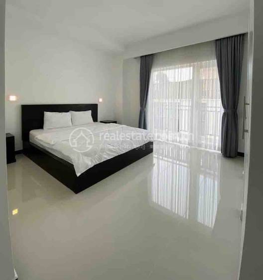 Tonle Bassac Apartment For Rent in Tonle Bassac