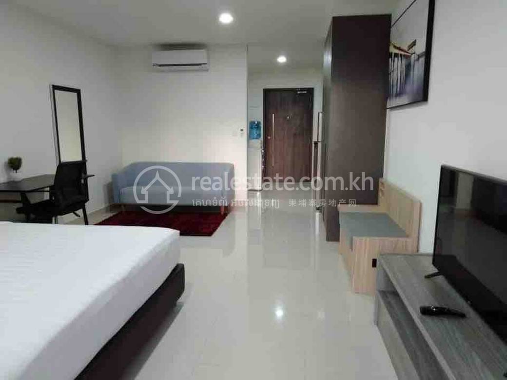 Tonle Bassac Apartment For Rent in Tonle Bassac