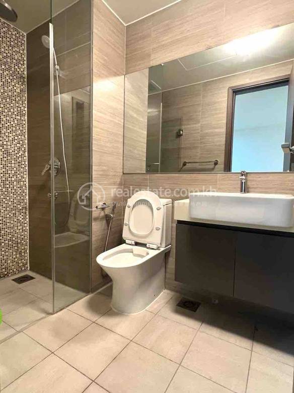Condo For Rent in Chamkarmon $850