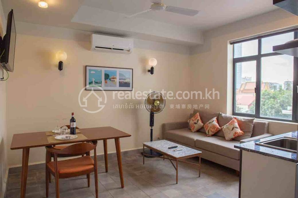 Apartment For Rent with 1 Parking Space