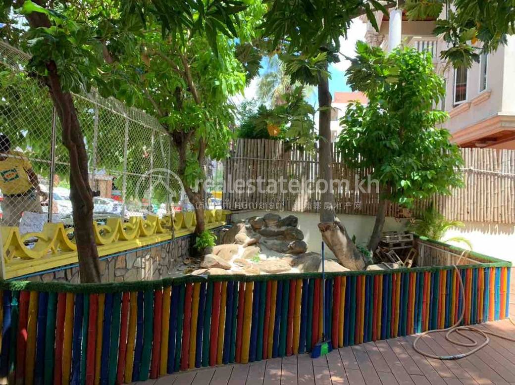 Vila K pronájmu in Veal Vong, 7 Makara, Phnom Penh