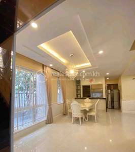 និរោធ, ច្បារអំពៅ, ភ្នំពេញ