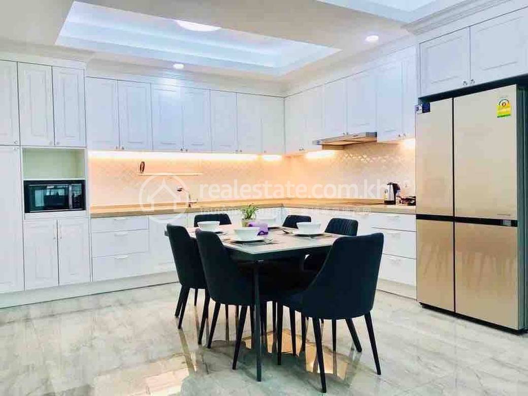 带1个停车位的套房出租