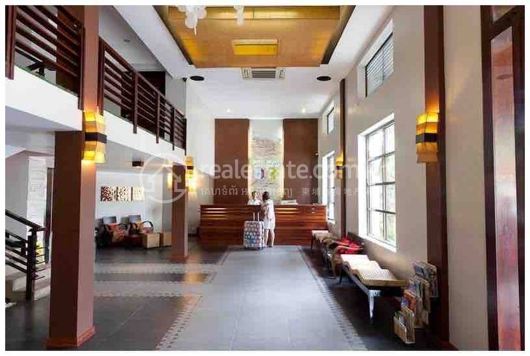 Srah Chak โรงแรม สำหรับเช่า ใน Srah Chak