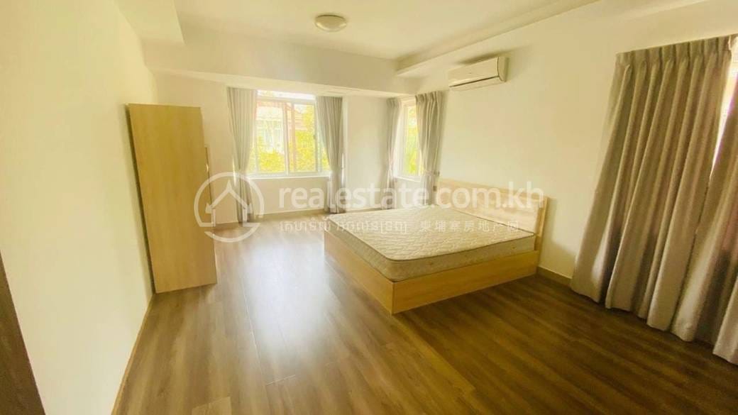 Chamkarmon别墅出租，价格$3,500