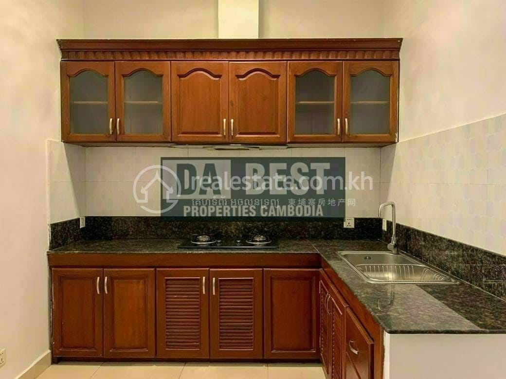 Tonle Bassac Apartment For Rent in Tonle Bassac