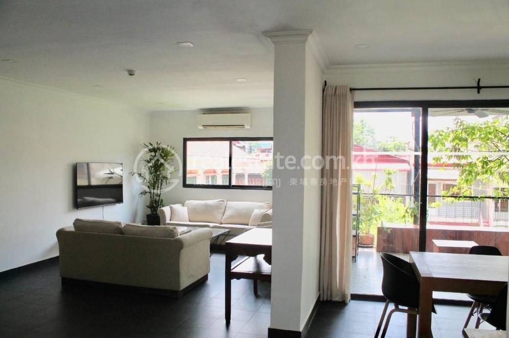 Daun Penh ខុនដូ សំរាប់ជួល នៅ Chakto Mukh Daun Penh តម្លៃ $1,800