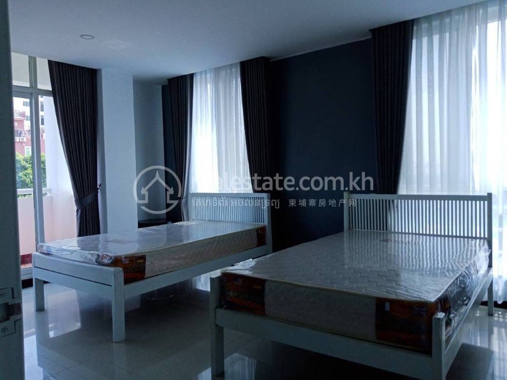 Daun Penh Apartment For Rent in Daun Penh