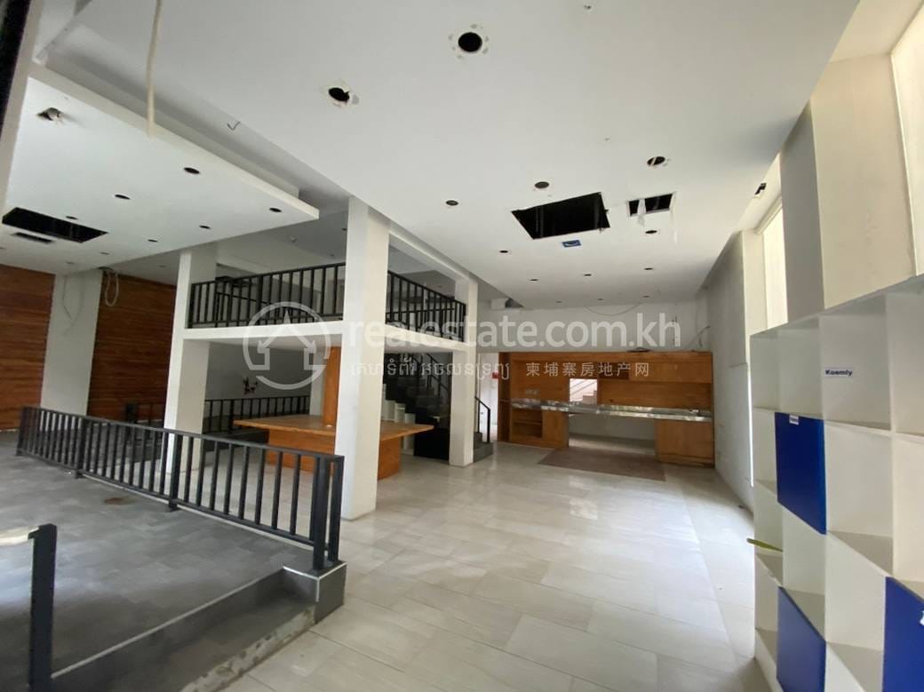 Shophouse K pronájmu in Boeng Keng Kang $5,000