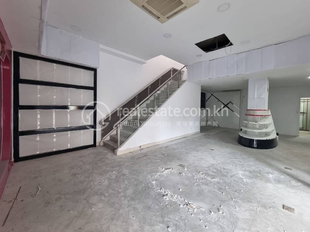 7 Makaraの店舗付住宅賃貸物件（Boeung Prolit 7 Makara） $4,000