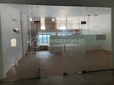  , Ou Ruessei 1, 7 Makara, Phnom Penh