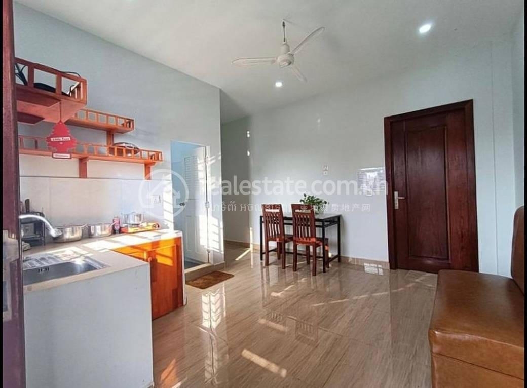 ខុនដូ សំរាប់ជួល នៅChamkarmon តម្លៃ $350