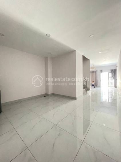 Sen SokのHouse and lot賃貸物件 $1,000