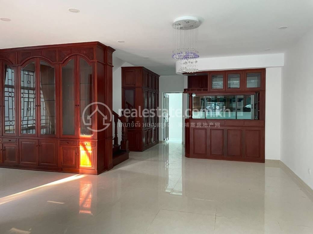 Chamkarmon Willa Na wynajem w Chamkarmon