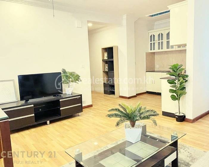 Apartment For Rent with 1 Parking Space