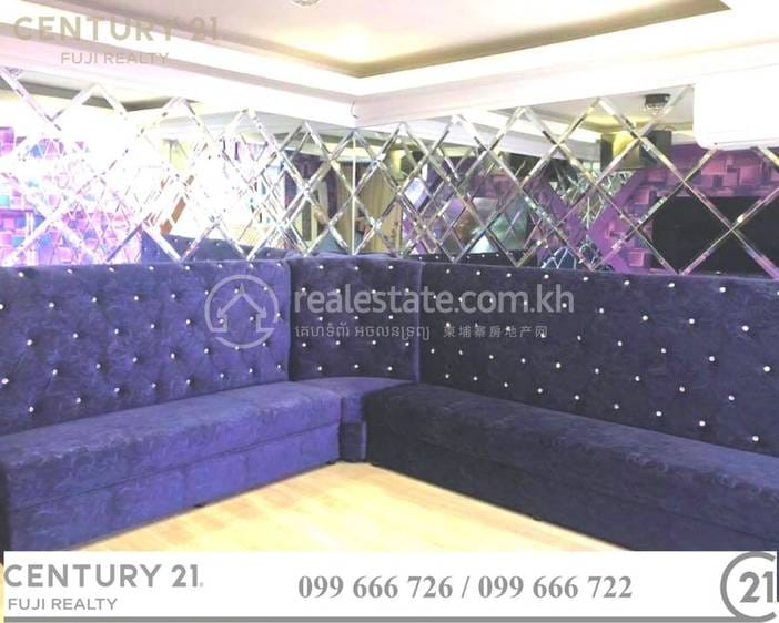 Chrang Chamres I, Russey Keo에 있는 Russey Keo 쌍둥이 별장 매매 $320,000