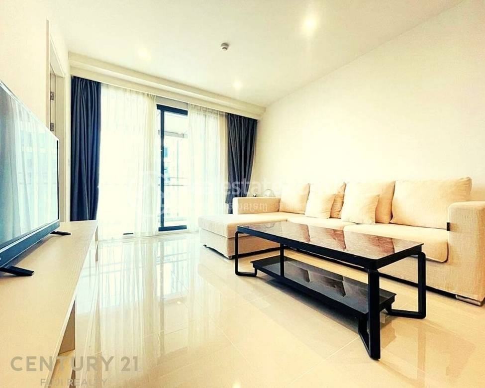 Apartment For Rent with 1 Parking Space