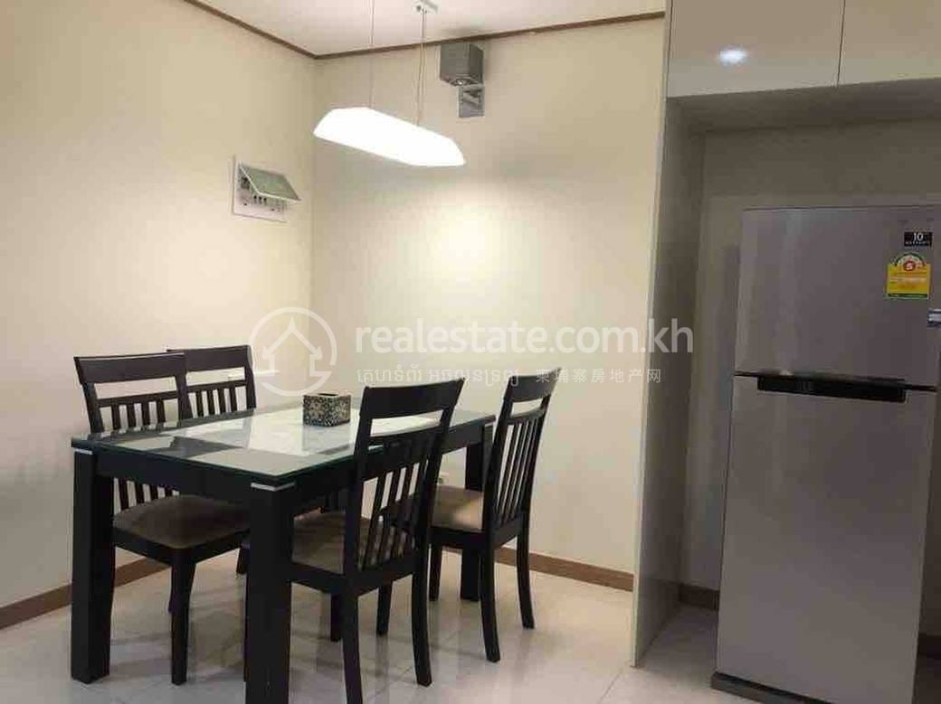 80 sqm Living Size Apartment For Rent in Boeng Keng Kang