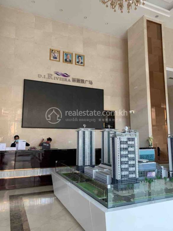 95 sqm Living Size Apartment For Rent in Chamkarmon