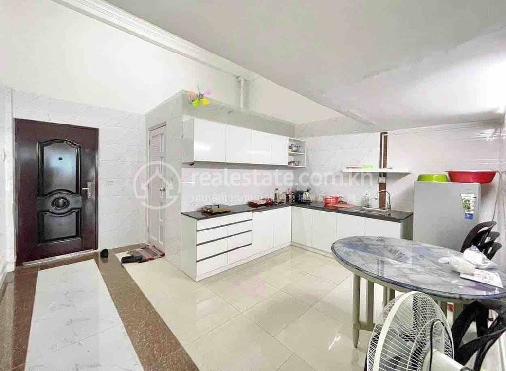 Daun Penh套房出租，价格$400