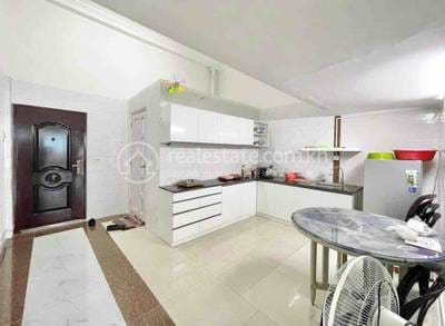 Daun Penh套房出租，价格$400