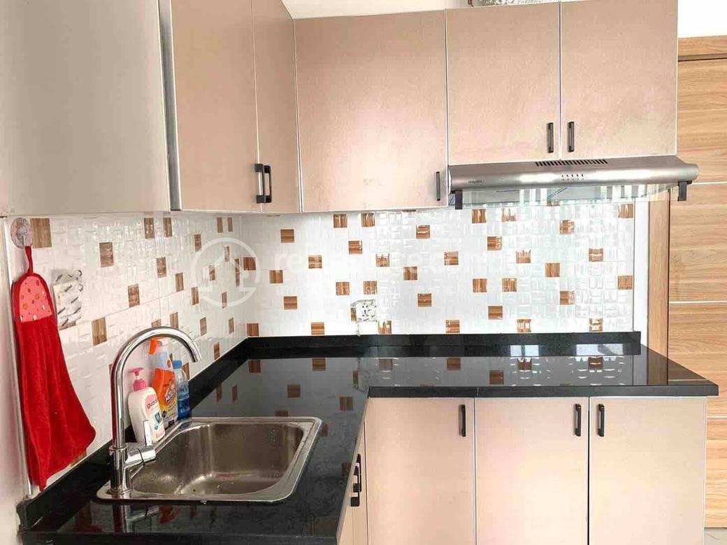 Apartment For Rent with 1 Parking Space