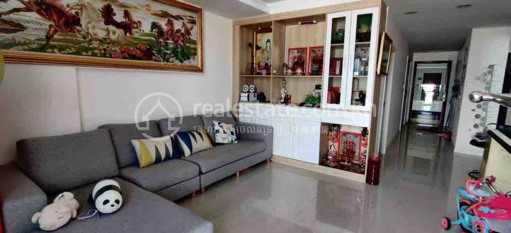 130 sqm Living Size Apartmán K pronájmu in 7 Makara