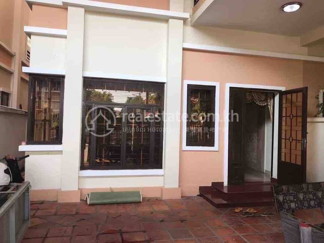 $1,000 Villa