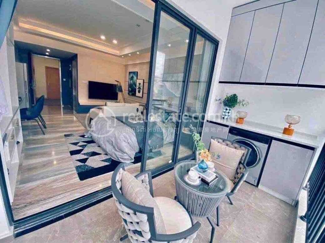 residential Condo for sale in Wat Phnom ID 211538