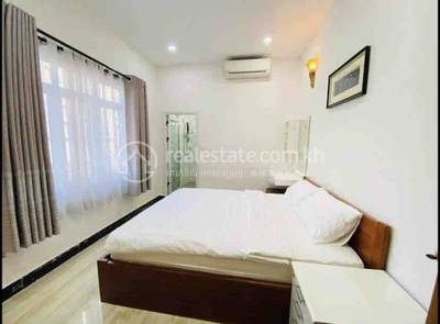Chamkarmon Apartment For Rent in Chamkarmon