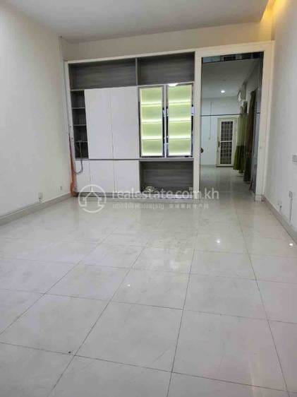 Shophouse For Rent in Nirouth, Chbar Ampov, Phnom Penh