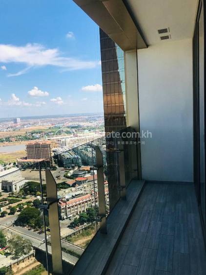 Chamkarmon公寓出租，位于Tonle BassacChamkarmon，价格$1,400