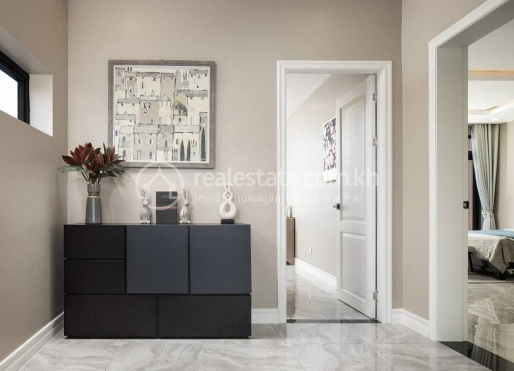 Borey Williams | Villa For Sale with 1 Parking Space