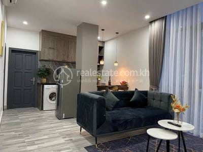 $700 Condo