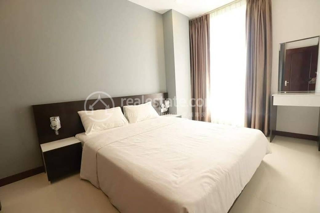 Chamkarmon套房出租，价格$1,300