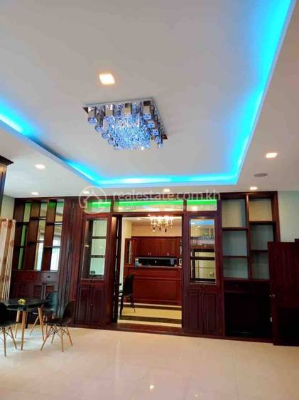 Dvojvila K pronájmu in Chamkarmon $2,500