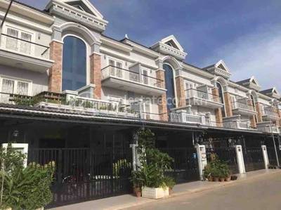 residential Villa for sale in Phnom Penh Thmey ID 209618