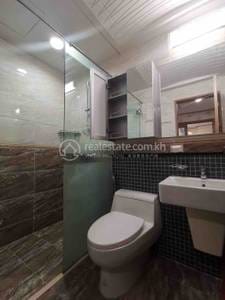 $1,100 Condo