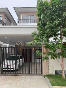 residential Twin Villa1 for sale2 ក្នុង Chak Angrae Leu3 ID 2103724