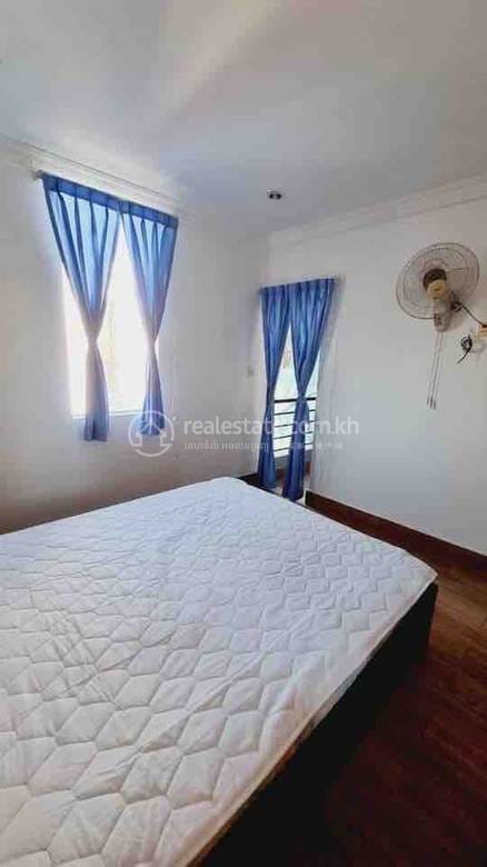 Boeng Keng Kang Serviced Apartment For Rent in BKK 1 Boeng Keng Kang $400