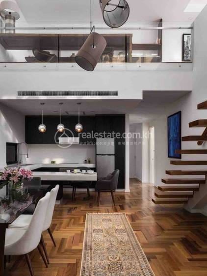 $3,000 Flat
