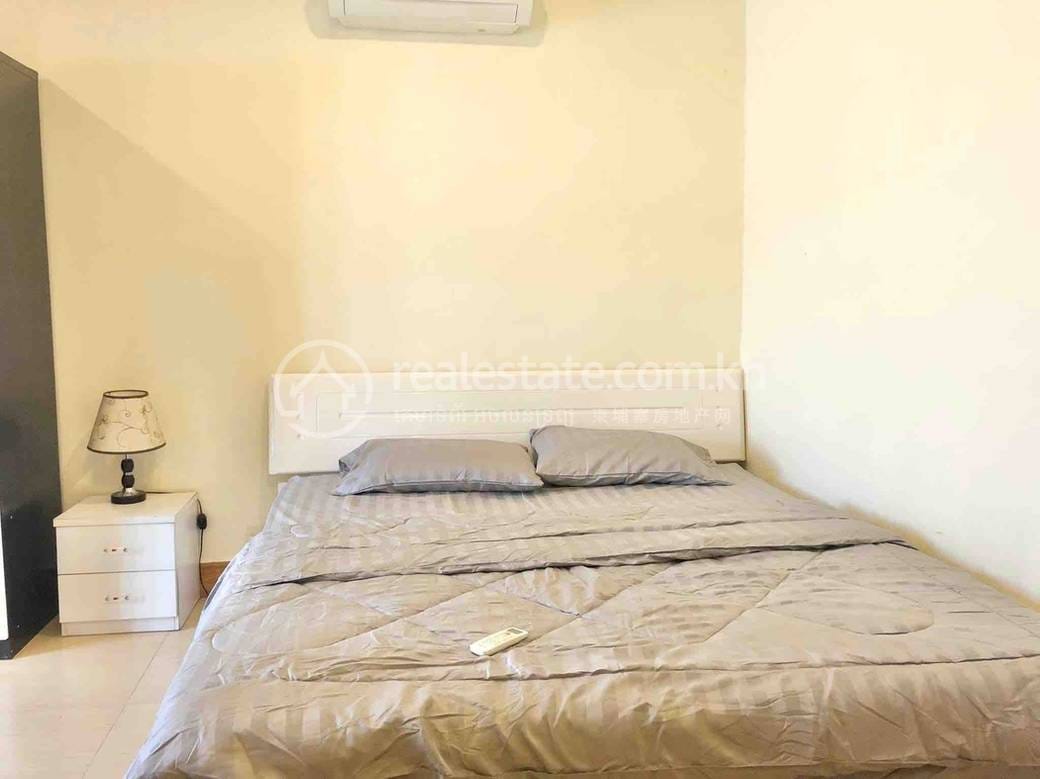 Apartment For Rent in Wat Phnom, Daun Penh, Phnom Penh