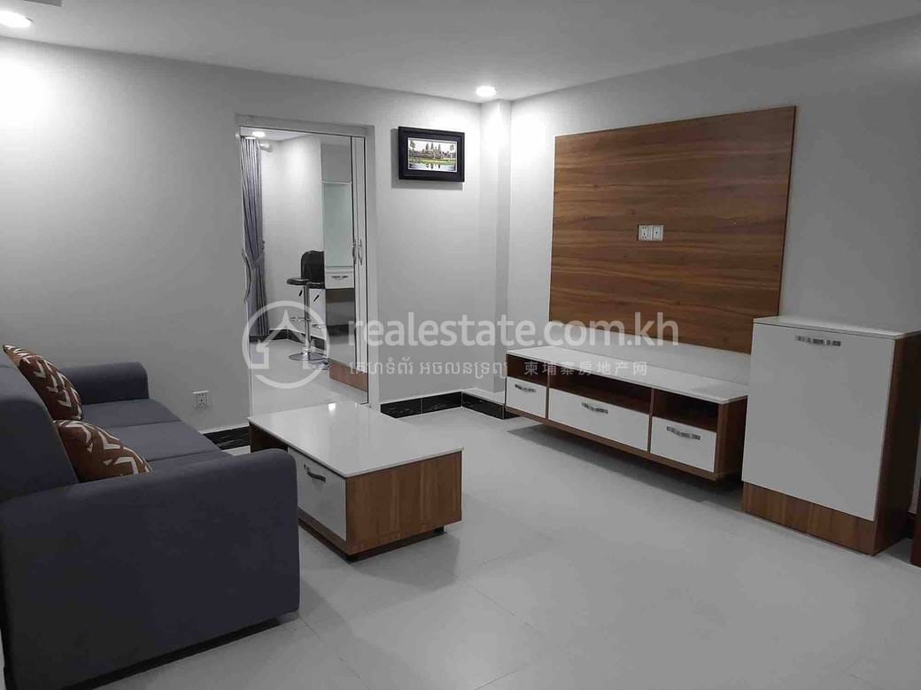 Apartment For Rent with 1 Parking Space