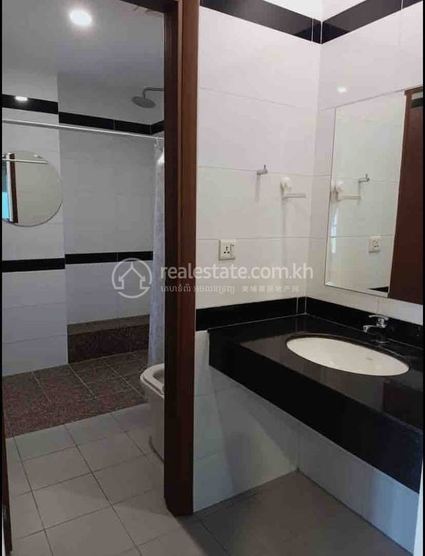 Apartment For Rent in Chamkarmon $550