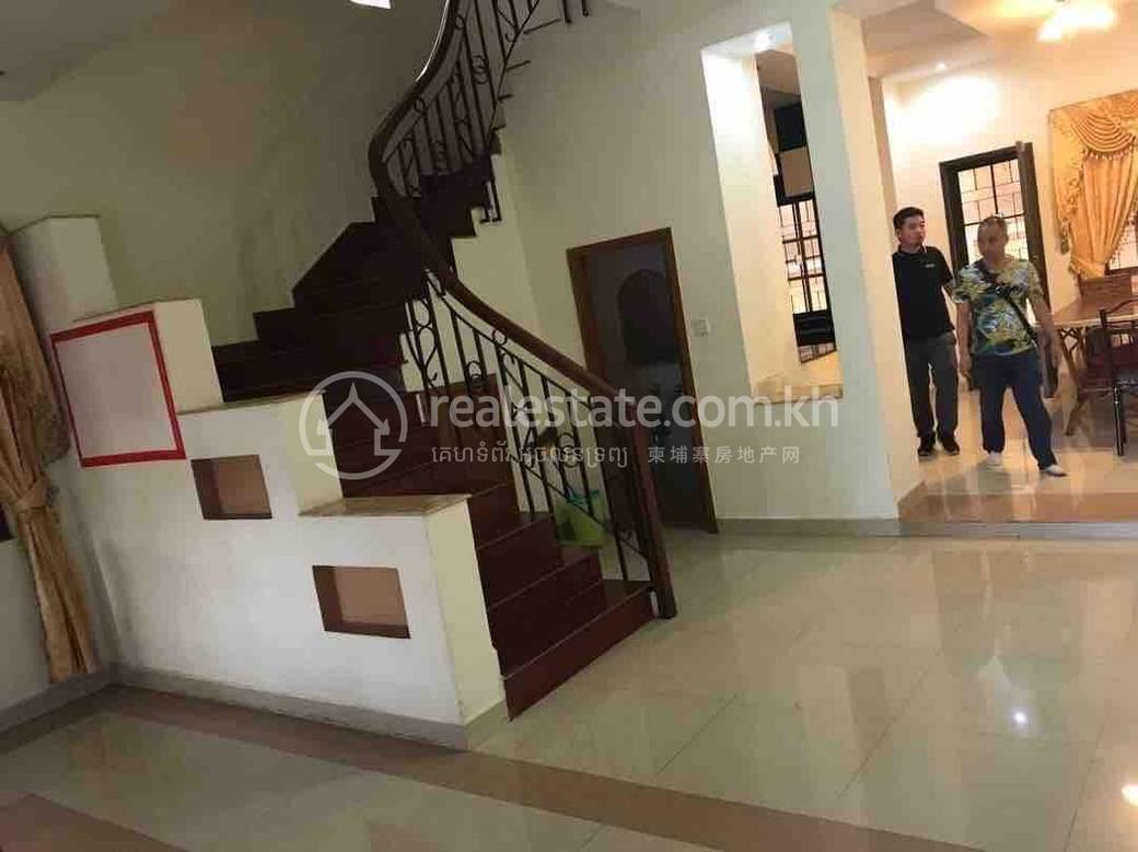 Furnished Villa For Rent