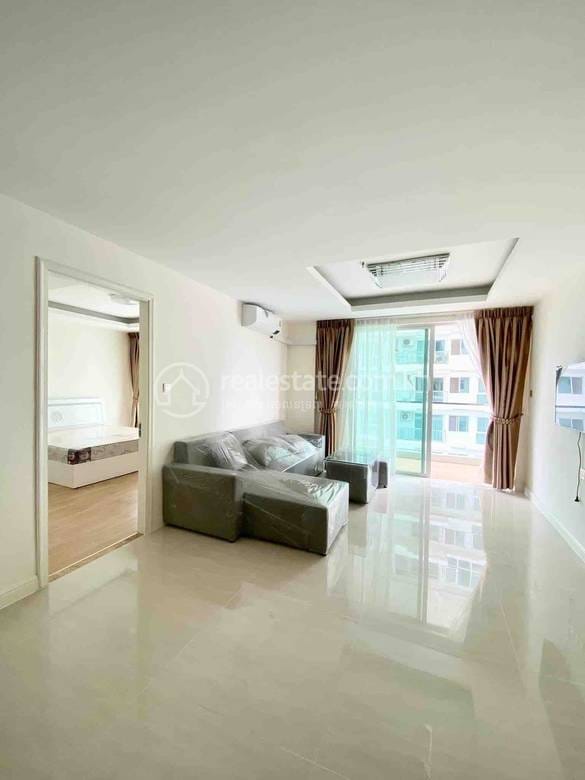 $650 Condo